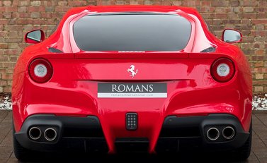 Ferrari F12 Berlinetta 5