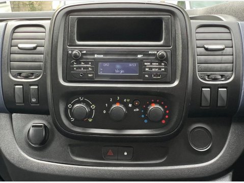 Vauxhall Vivaro 1.6 CDTi 2900 L2 H1 Euro 5 5dr 38