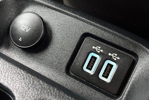 Ford Transit Connect 200 L1 Limited 120 ps Automatic Panel Van - Sat Nav / Rear Camera 27