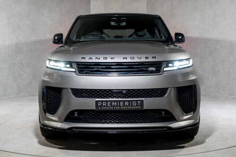 Land Rover Range Rover SV EDITION ONE. FULL SATIN PPF. CARBON CERAMIC BRAKES. SLIDING PANO ROOF. 2