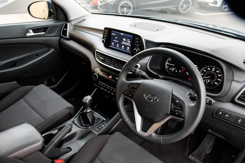 Hyundai TUCSON GDI S CONNECT 4
