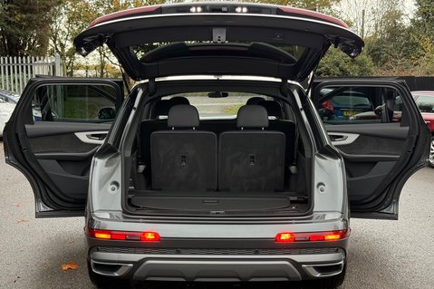 Audi Q7 TDI QUATTRO S LINE MHEV - ONE LADY OWNER  26