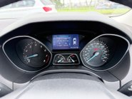 Ford Focus 1.0 ZETEC NAVIGATOR 17