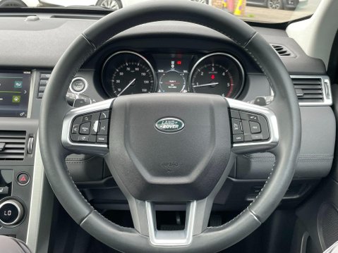 Land Rover Discovery Sport 2.0 TD4 HSE Auto 4WD Euro 6 (s/s) 5dr 29