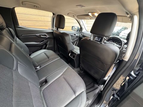Isuzu D-Max 1.9 D-Max DL40 Auto 4WD 22