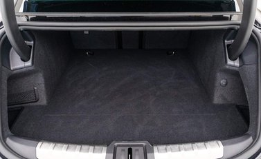 Porsche Taycan TURBO S 93KWH 35