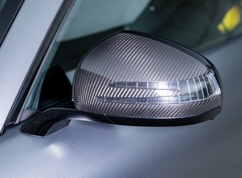 Mercedes-Benz AMG GT R Premium 27