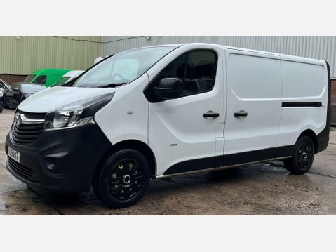 Vauxhall Vivaro 1.6 CDTi 2900 L2 H1 Euro 5 5dr 26