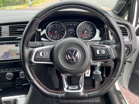 Volkswagen Golf 1.4 TSI BlueMotion Tech ACT R-Line Euro 6 (s/s) 3dr 8
