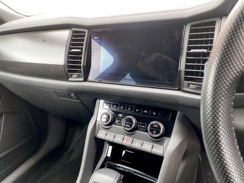 Skoda Kodiaq 1.5 TSI ACT SportLine SUV 5dr Petrol DSG Euro 6 (s/s) (7 Seat) (150 ps) Air 18