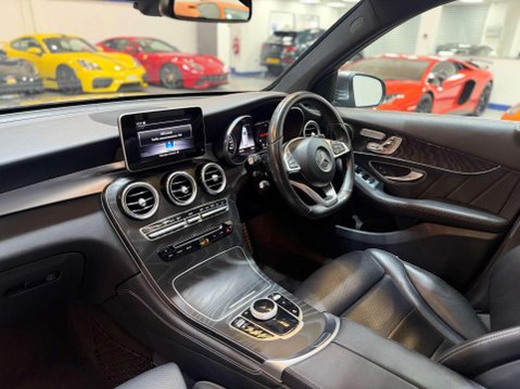Mercedes-Benz GLC 2.1 GLC220d AMG Line (Premium) SUV 5dr Diesel G-Tronic 4MATIC Euro 6 (s/s) 6