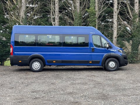 Peugeot Boxer 440 L4H2 17 seat Lightweight NON-D1 minibus w/full ramp, sensors, ULEZ. 8