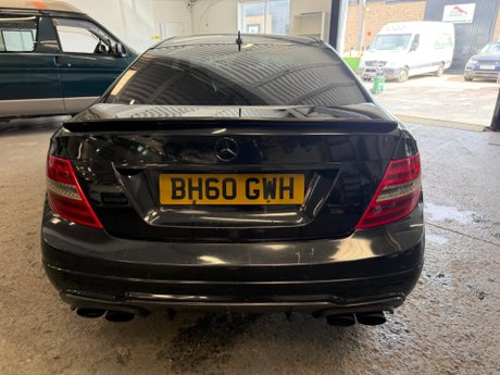 Mercedes-Benz C Class 2.1 C220 CDI BlueEfficiency AMG Sport Edition 125 G-Tronic+ Euro 5 (s/s) 2d 6