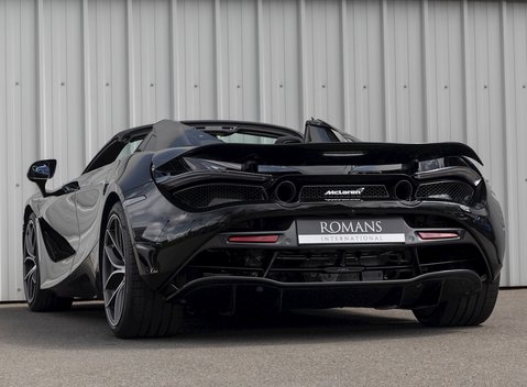 McLaren 720S Spider Performance 3