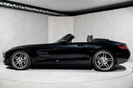 Mercedes-Benz SLS AMG ROADSTER. NOW SOLD. SIMILAR REQUIRED. PLEASE CALL 01903 254800. 8