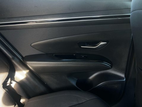 Hyundai TUCSON 1.6 h T-GDi SE Connect Auto Euro 6 (s/s) 5dr 64