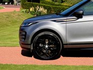 Land Rover Range Rover Evoque R-DYNAMIC SE 17
