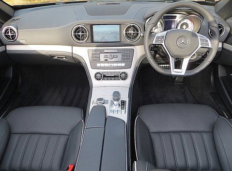 Mercedes-Benz SL Class SL350 Sport AMG 12