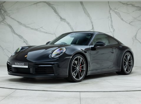 Porsche 911 Carrera 4S (992) 1