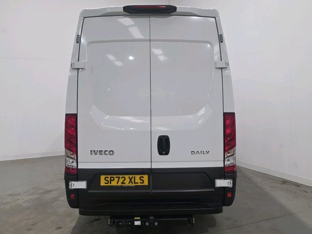 Iveco Daily DAILY BUISNESS 35S18 DIESEL 3.0 Van 3520L WB 8
