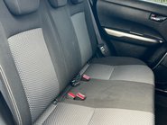 Suzuki Vitara SZ-T 39