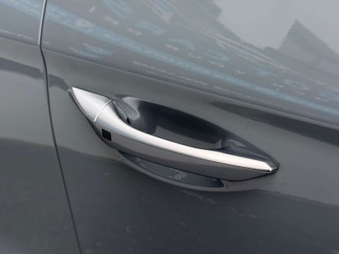 Hyundai IONIQ 38.3kWh Premium SE Auto 5dr 25