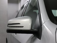 Mercedes-Benz A Class A 200 D AMG LINE 33