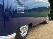 Volkswagen Campervan Split-Screen 27