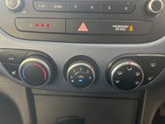 Hyundai i10 1.2 PREMIUM 15