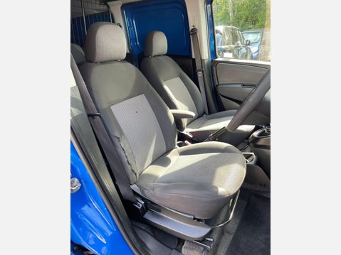 Fiat Doblo 1.6 JTD MultiJet 16v N1 SX Combi Van 4dr Diesel Comfort-Matic L1 (141 g/km, 26