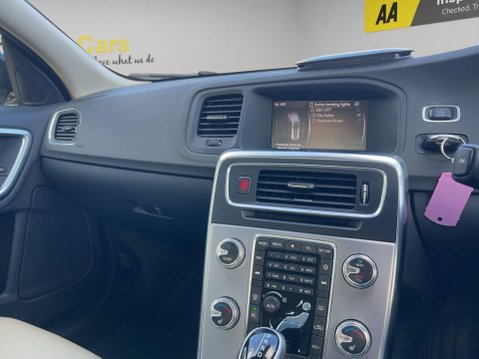 Volvo V60 2.0 D4 Lux Nav Auto Euro 6 (s/s) 5dr 29