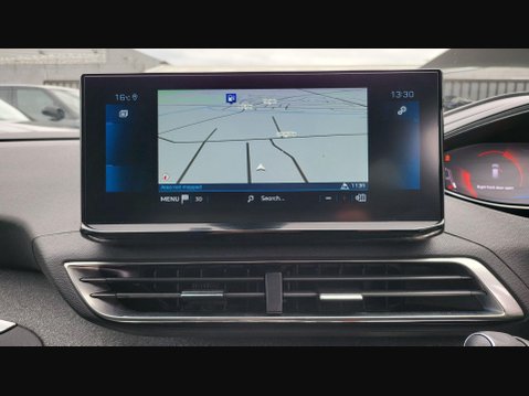 Peugeot 3008 PURETECH S/S ALLURE PREMIUM 26