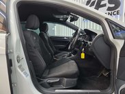 Volkswagen Golf 2.0 TSI R Hatchback 5dr Petrol DSG 4Motion Euro 6 (s/s) (310 ps) 44