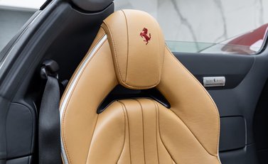 Ferrari 812 GTS 16