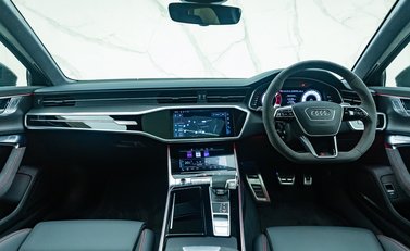 Audi RS6 AVANT PERFORMANCE CARBON VORSPRUNG 21