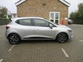 Renault Clio 0.9 TCe Play Euro 6 (s/s) 5dr 8