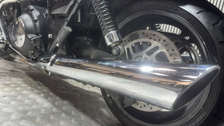 Triumph Thunderbird STORM 2011 35K 3 OWNERS BIG CC TWIN CRUISER SISSY BAR 42
