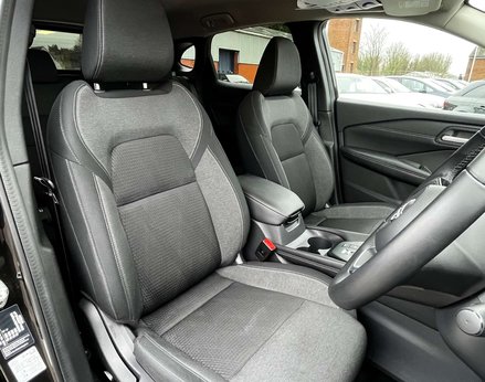 Nissan Qashqai 1.3 Qashqai N-Connecta DiG-T MHEV 5dr 64