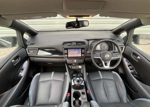 Nissan LEAF TEKNA 13