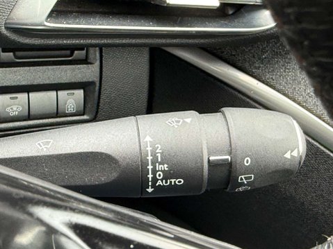 Peugeot 3008 1.2 PureTech GT Line SUV 5dr Petrol Manual Euro 6 (s/s) (130 ps) 35