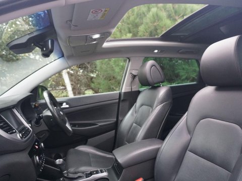 Hyundai TUCSON 2.0 CRDi Premium SE Auto 4WD Euro 6 5dr 36
