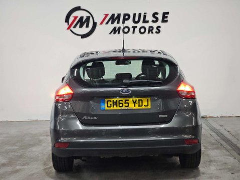 Ford Focus 1.0 Titanium 5dr 6
