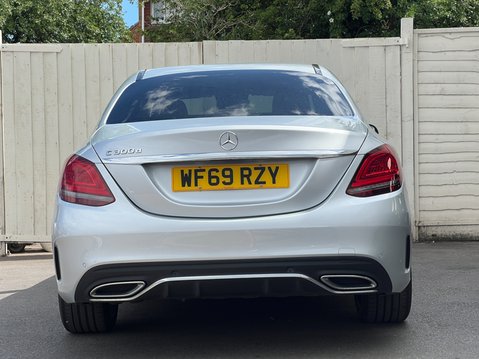 Mercedes-Benz C Class 2.0 C300d AMG Line (Premium) Saloon 4dr Diesel G-Tronic+ Euro 6 (s/s) (245 9