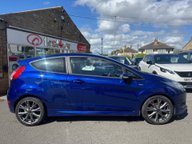 Ford Fiesta ST-LINE 6