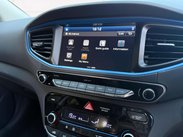 Hyundai IONIQ 1.6 IONIQ Premium SE PHEV Semi-Auto 5dr 8