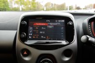 Toyota Aygo VVT-I X-PLAY X-SHIFT 28