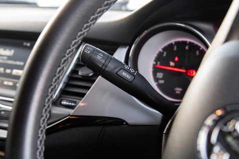 Vauxhall Astra SRI VX LINE NAV 17