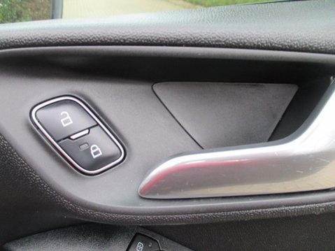 Ford Fiesta 1.1 Ti-VCT Zetec Euro 6 (s/s) 5dr 44