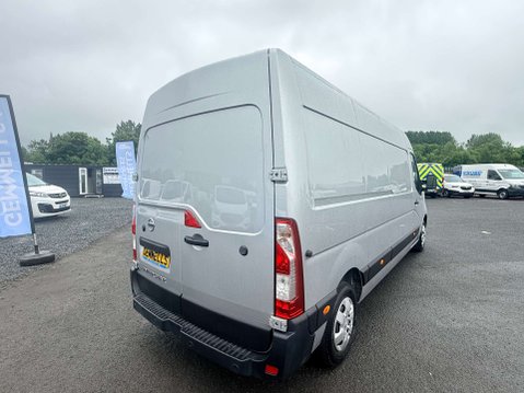 Nissan Interstar 2.3 Interstar Tekna dCi 8