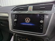 Volkswagen Tiguan 1.5 Tiguan R-Line TSi Semi-Auto 5dr 84